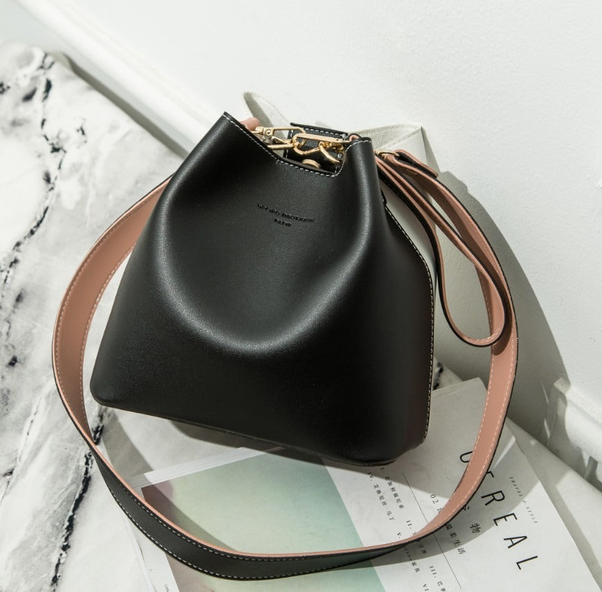 Large Capacity PU Leather Messenger Bag