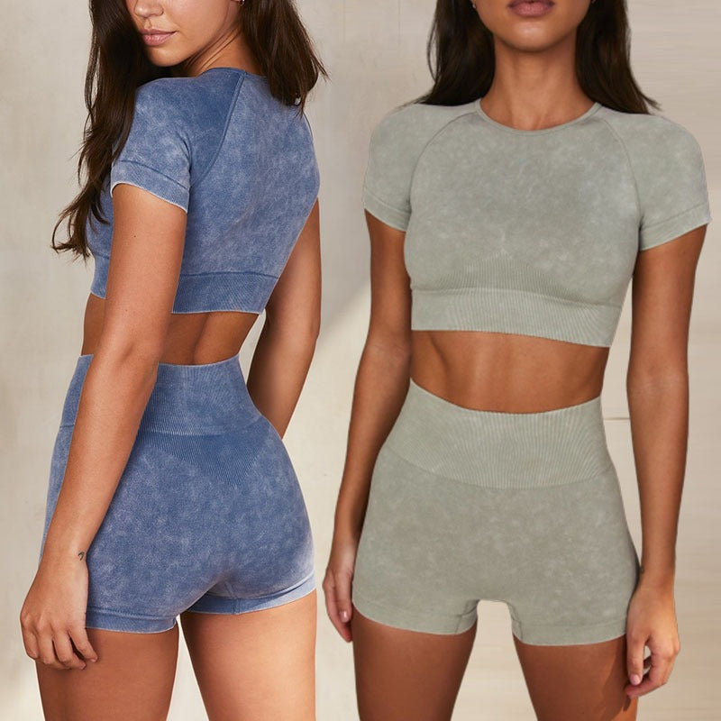 Women's Seamless Running Yoga Suit — Sports Bra Top & Shorts Set