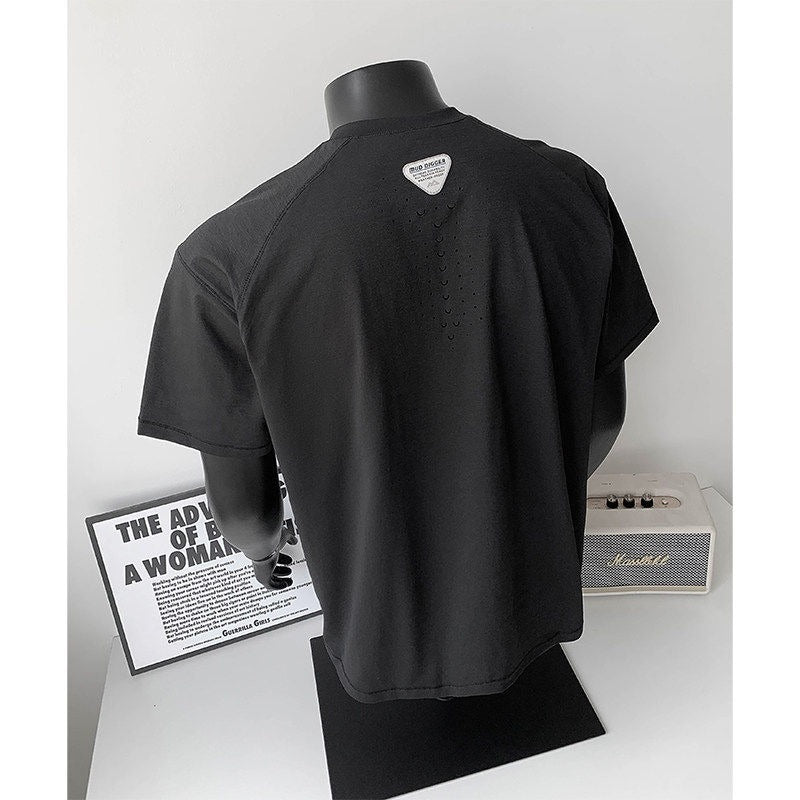 Men's Short Sleeve Sports Fitness T-Shirt — Loose Fit Cuffed Tee