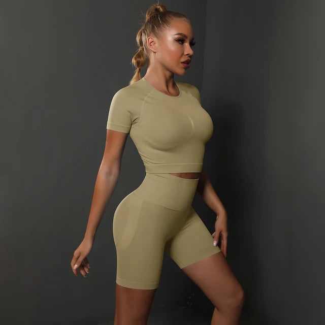 Peach buttocks solid color high elasticity yoga short sleeved shorts set fitness two-piece set