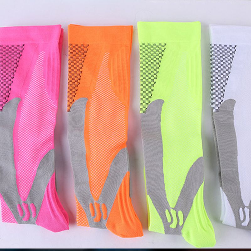 Unisex Compression Gradient Sports Socks – Arch & Calf Support for Running, Soccer & Cycling
